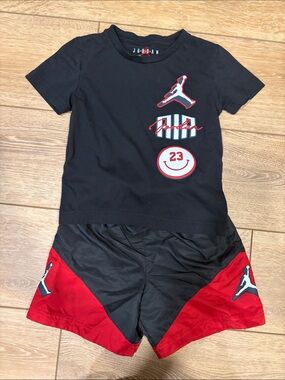 Jordan Jumpman Stacked Play T-Shirt & Shorts Set 4T